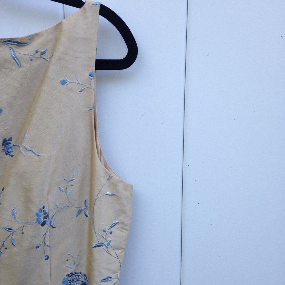 Ann Taylor Midi Dress